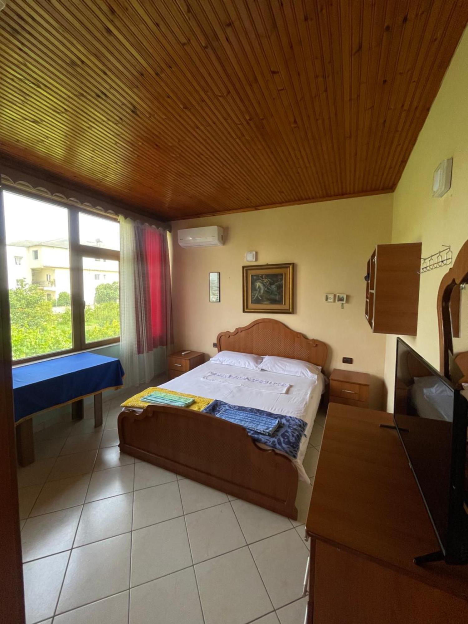 Villa Mance Μπεράτ Εξωτερικό φωτογραφία